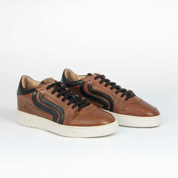 Brown - immagine 2