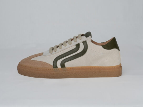ARK 70 - White Green